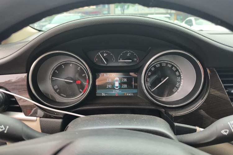 Used Buick Verano 2018 Sedan 15S Automatic Leading Model Instrument Cluster