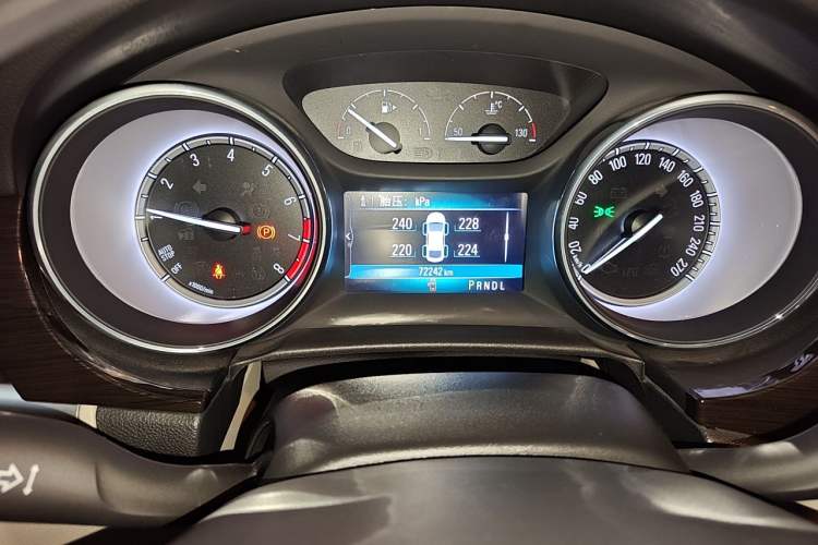 Used Buick Verano 2018 Sedan 15S Automatic Leading Model Instrument Cluster