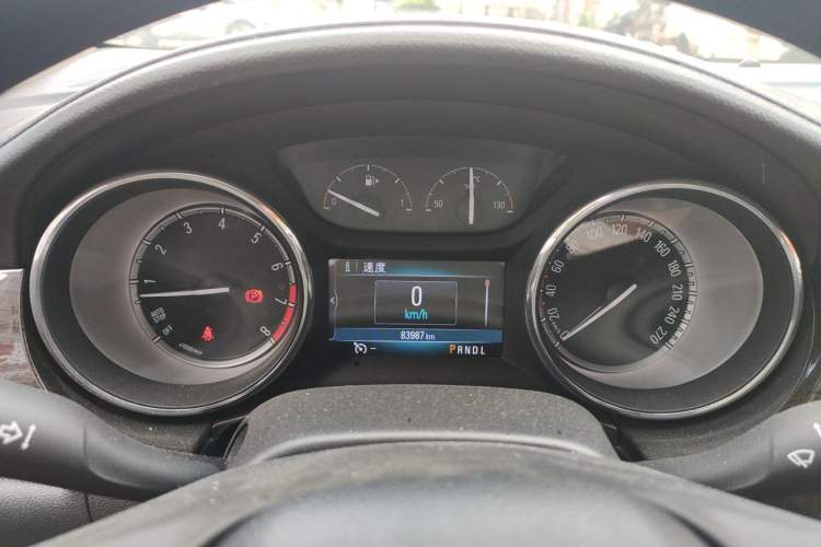 Used Buick Verano 2018 Sedan 20T Dual-Clutch Leading Model Instrument Cluster