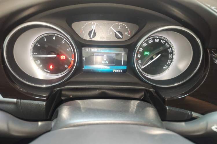 Used Buick Verano 2018 Sedan 20T Dual-Clutch Leading Model Instrument Cluster