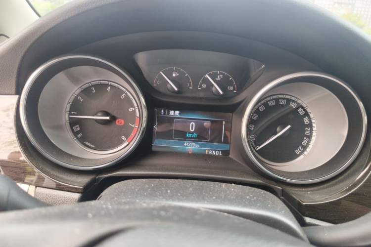 Used Buick Verano 2018 Sedan 15S Automatic Leading Model Instrument Cluster