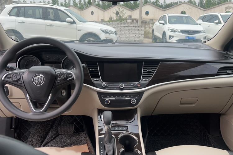 Used Buick Verano 2018 Sedan 15S Automatic Leading Model Interior 1