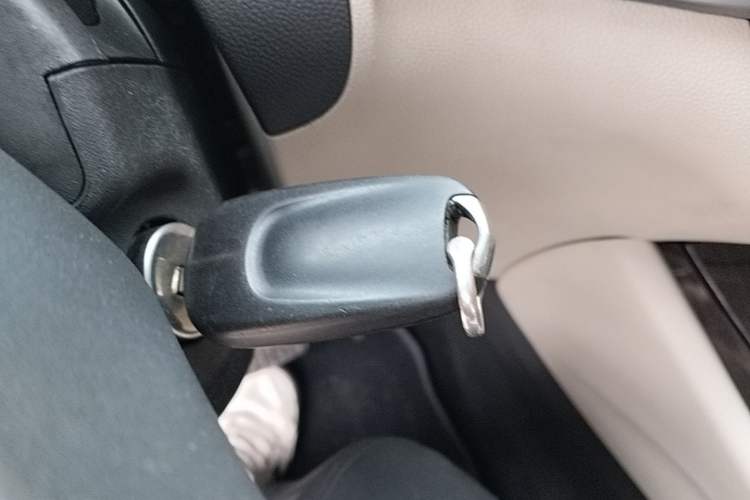 Used Buick Verano 2018 Sedan 15S Automatic Entry Model Interior 1