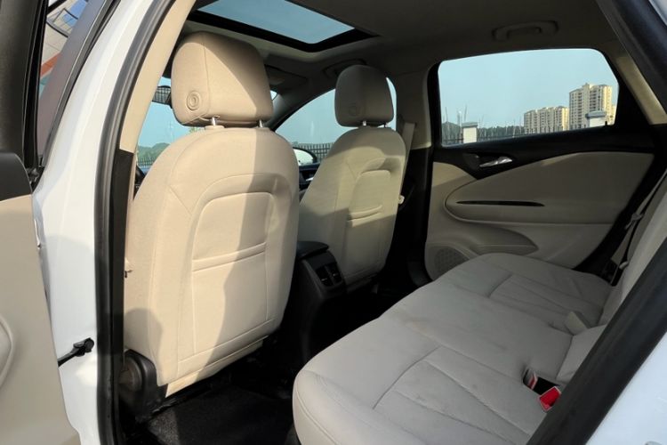 Used Buick Verano 2018 Sedan 15S Automatic Entry Model Interior 1