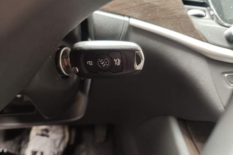Used Buick Verano 2018 Sedan 15S Automatic Entry Model Interior 1