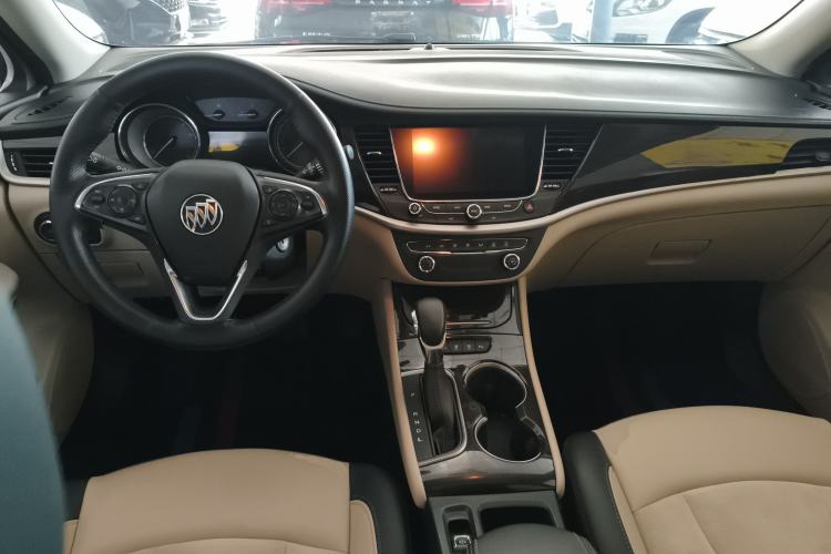 Used Buick Verano 2018 Sedan 15S Automatic Leading Model Interior 2