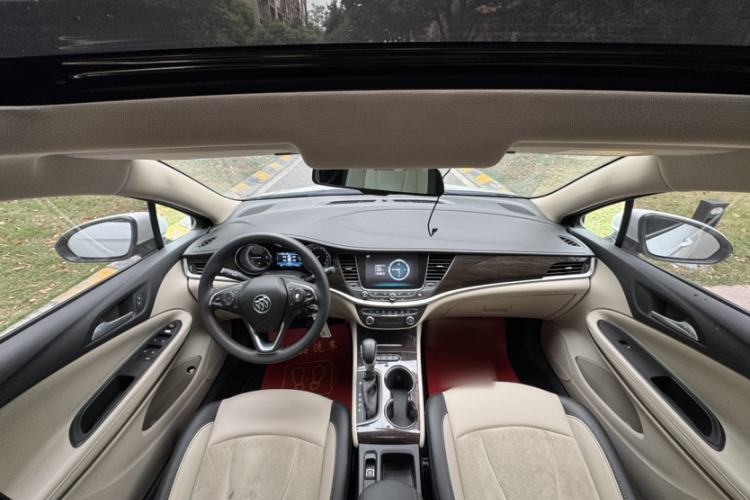 Used Buick Verano 2018 Sedan 15S Automatic Leading Model Interior 3
