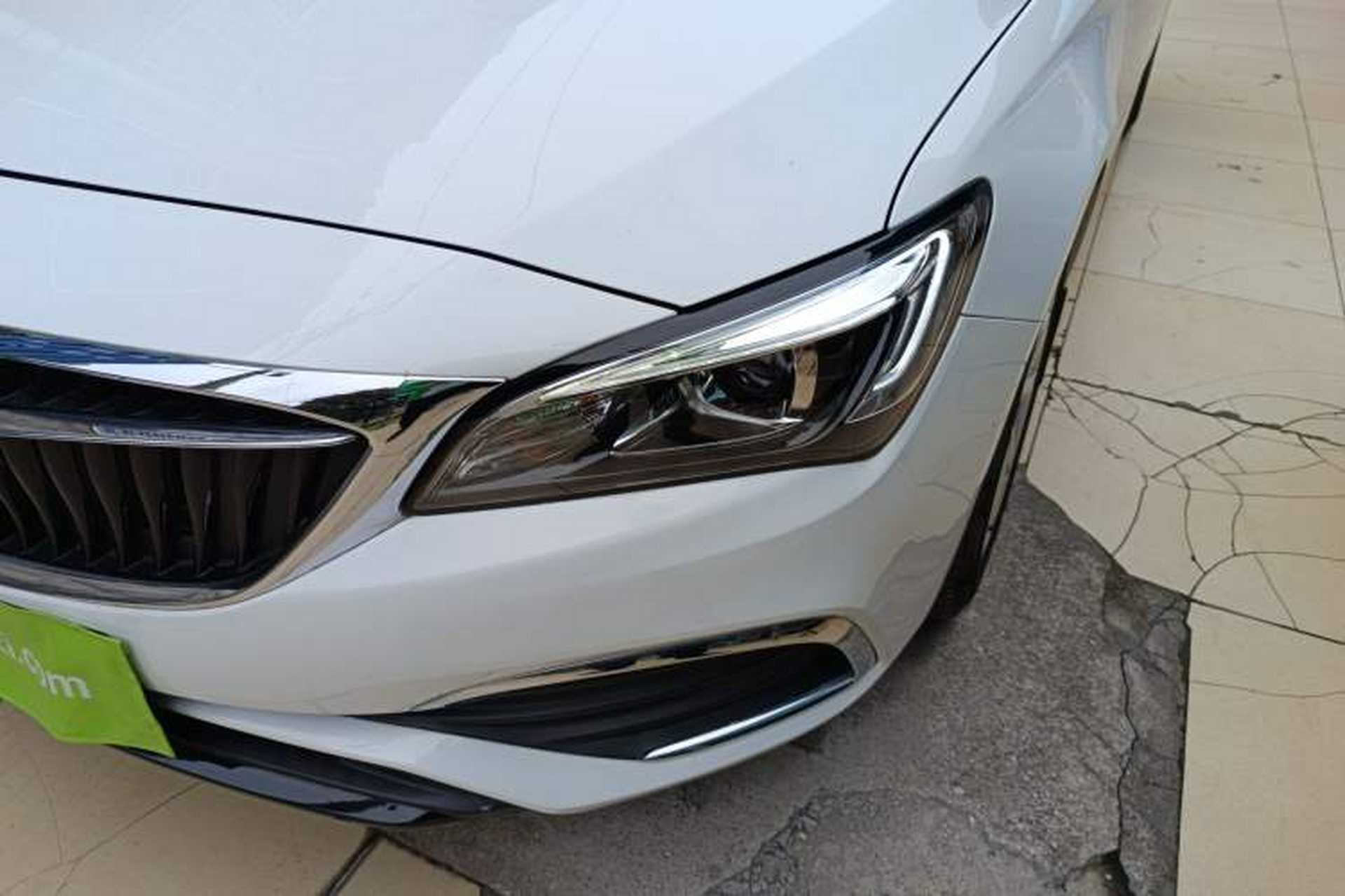 Used Buick Verano 2018 Sedan 15S Automatic Leading Model Left Front Headlight
