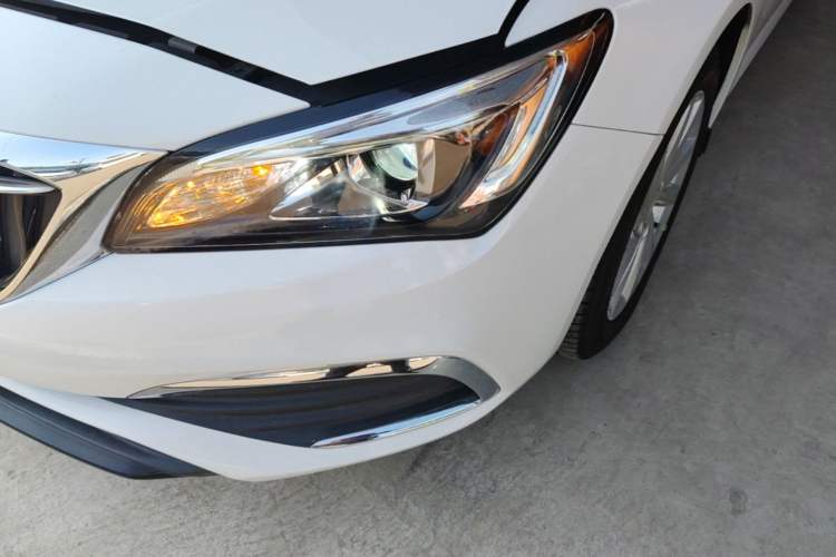 Used Buick Verano 2018 Sedan 15S Automatic Leading Model Left Front Headlight