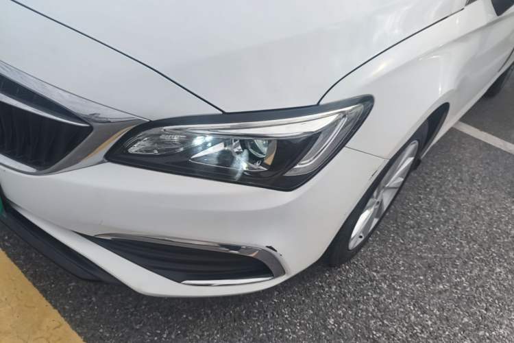 Used Buick Verano 2018 Sedan 15S Automatic Entry Model Left Front Headlight
