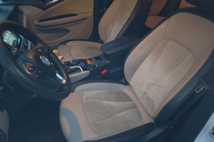 Used Buick Verano 2018 Sedan 15S Automatic Leading Model Left Front Seat
