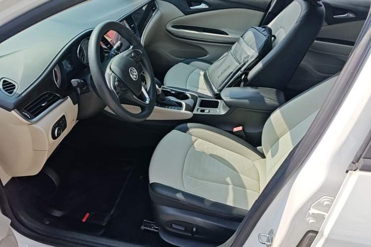 Used Buick Verano 2018 Sedan 15S Automatic Leading Model Left Front Seat