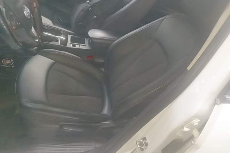 Used Buick Verano 2018 Sedan 15S Automatic Leading Model Left Front Seat