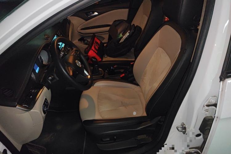 Used Buick Verano 2018 Sedan 15S Manual Leading Model Left Front Seat