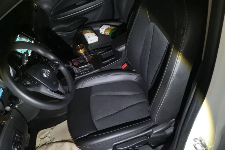Used Buick Verano 2018 Sedan 20T Dual-Clutch Leading Model Left Front Seat