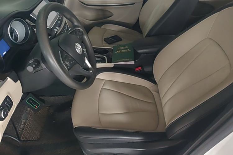 Used Buick Verano 2018 Sedan 15S Automatic Leading Model Left Front Seat