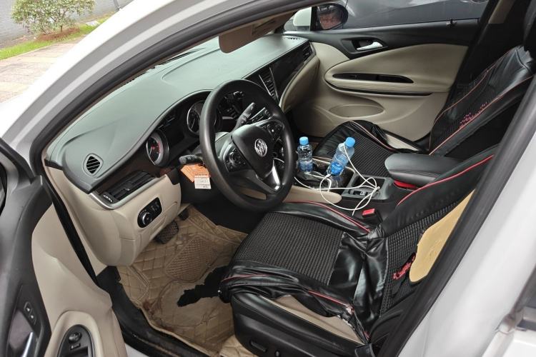 Used Buick Verano 2018 Hatchback 15S Automatic Leading Model Left Front Seat