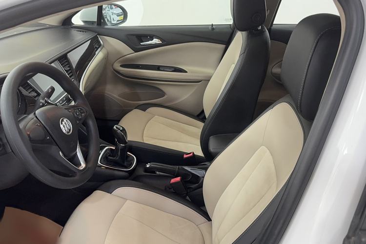 Used Buick Verano 2018 Sedan 15S Manual Leading Model Left Front Seat