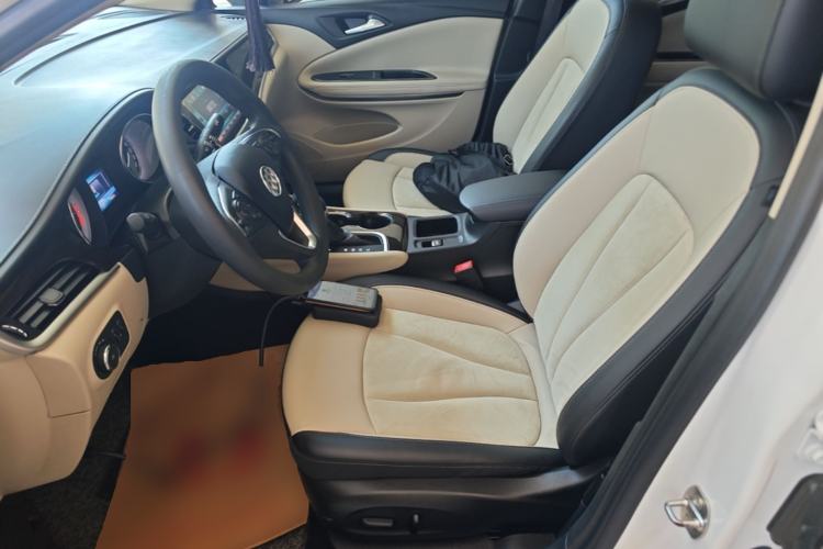 Used Buick Verano 2018 Sedan 15S Automatic Leading Model Left Front Seat