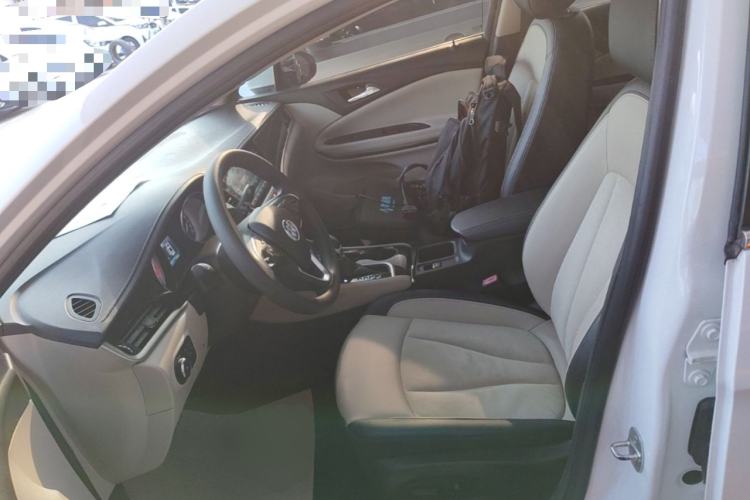 Used Buick Verano 2018 Sedan 15S Automatic Leading Model Left Front Seat