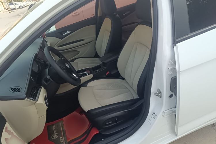 Used Buick Verano 2018 Sedan 15S Automatic Leading Model Left Front Seat