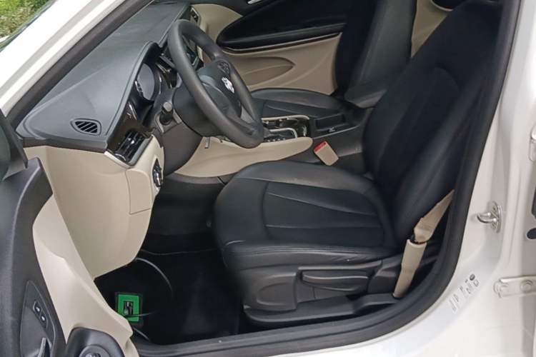 Used Buick Verano 2018 Sedan 15S Automatic Entry Model Left Front Seat