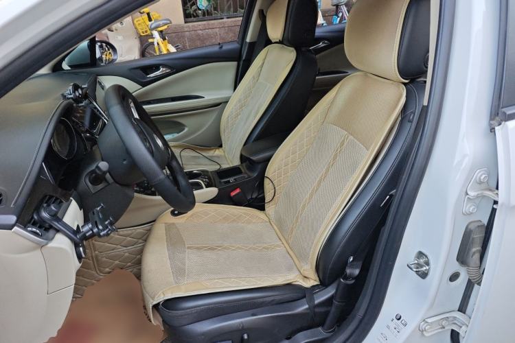 Used Buick Verano 2018 Sedan 15S Automatic Leading Model Left Front Seat