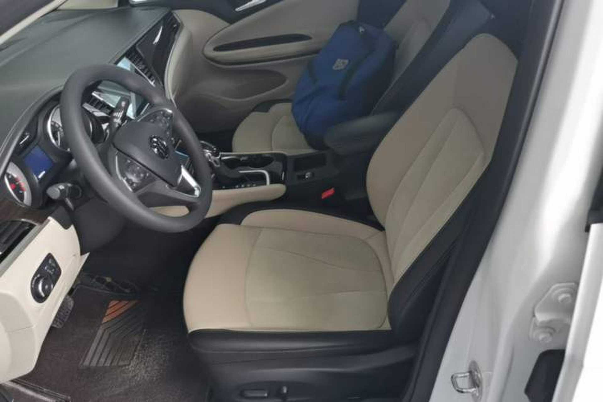 Used Buick Verano 2018 Sedan 15S Automatic Leading Model Left Front Seat