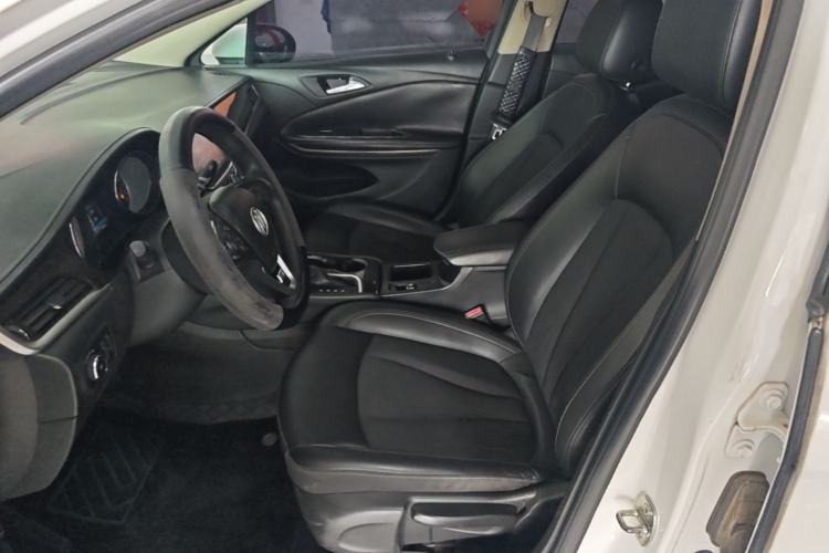 Used Buick Verano 2018 Sedan 20T Dual-Clutch Leading Model Left Front Seat