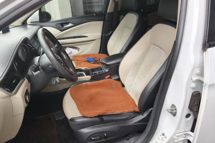 Used Buick Verano 2018 Sedan 15S Automatic Leading Model Left Front Seat