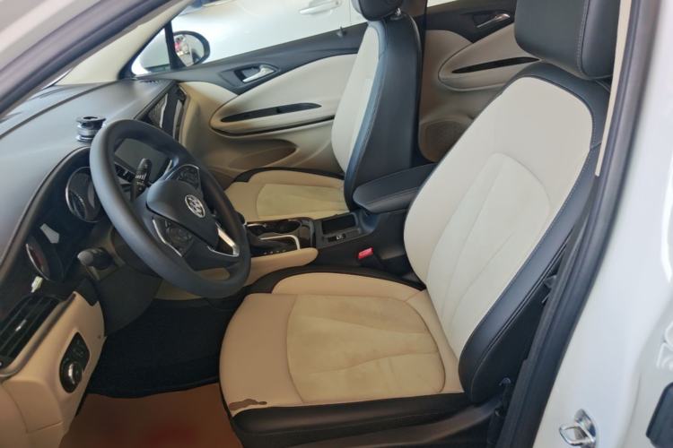 Used Buick Verano 2018 Sedan 15S Automatic Leading Model Left Front Seat