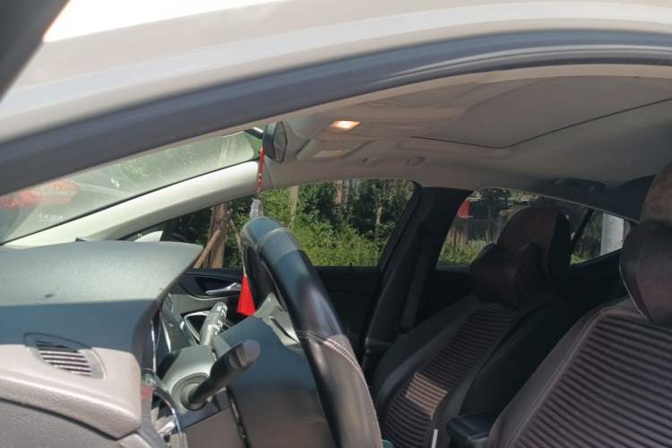 Used Buick Verano 2018 Hatchback 15S Automatic Ambition Model Left Front Seat