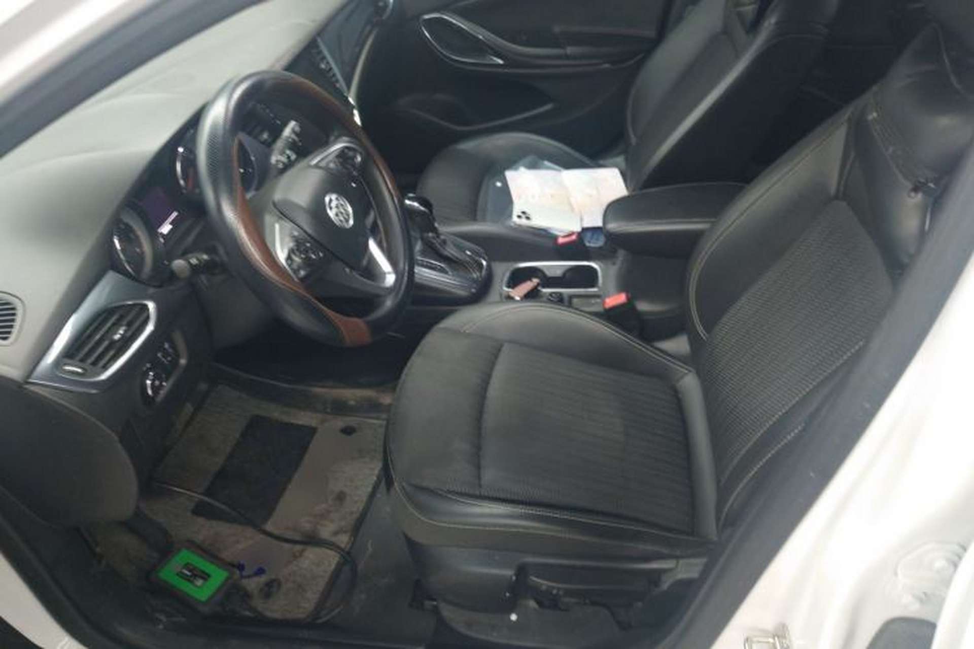 Used Buick Verano 2018 Hatchback 15S Automatic Leading Model Left Front Seat