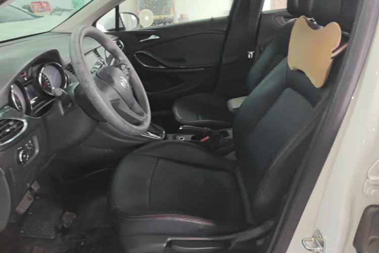 Used Buick Verano 2018 Hatchback 15S Automatic Ambition Model Left Front Seat