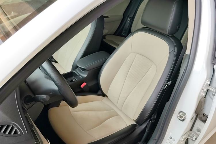 Used Buick Verano 2018 Sedan 15S Automatic Leading Model Left Front Seat