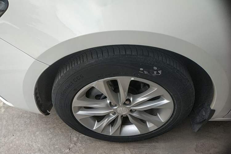 Used Buick Verano 2018 Sedan 20T Dual-Clutch Leading Model Left Front Wheel Hub