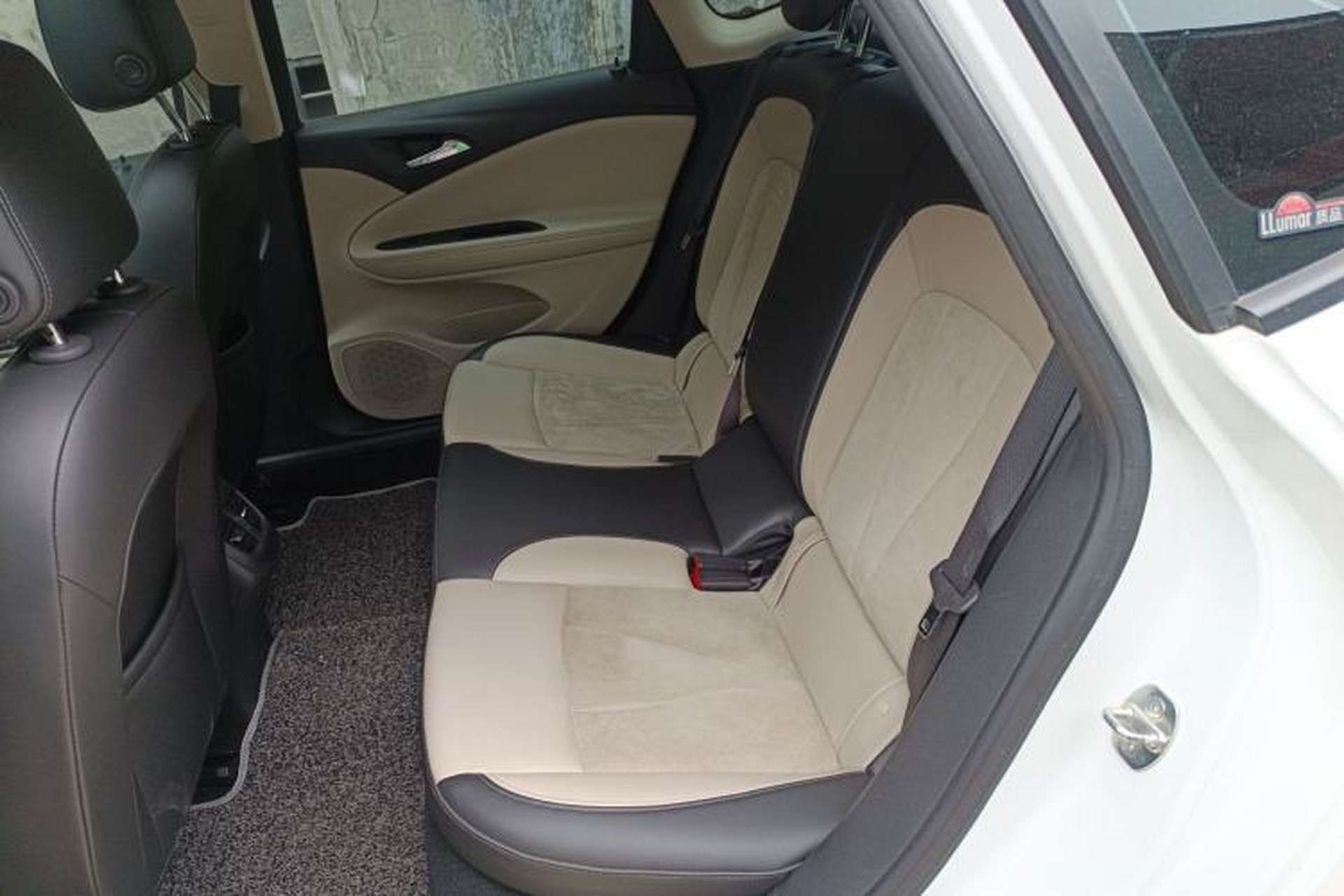 Used Buick Verano 2018 Sedan 15S Automatic Leading Model Left Rear Seat
