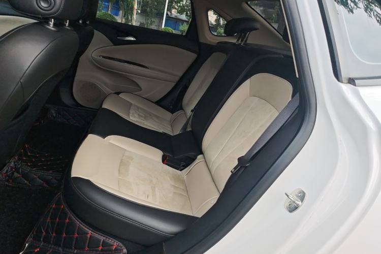 Used Buick Verano 2018 Sedan 15S Automatic Leading Model Left Rear Seat