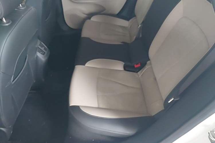 Used Buick Verano 2018 Sedan 15S Automatic Leading Model Left Rear Seat