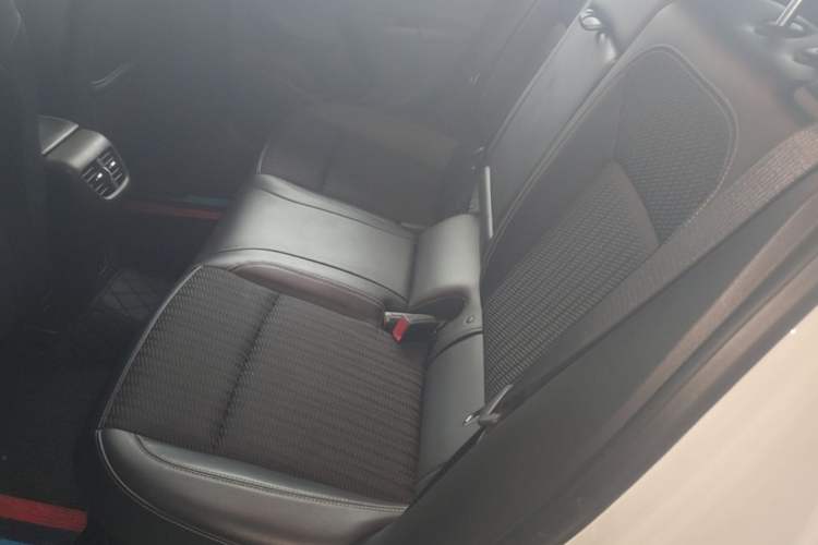 Used Buick Verano 2018 Hatchback 15S Automatic Leading Model Left Rear Seat