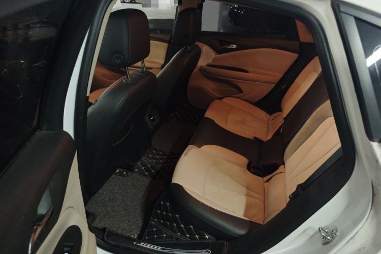 Used Buick Verano 2018 Sedan 15S Automatic Leading Model Left Rear Seat