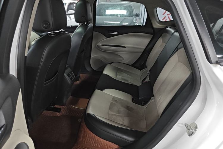 Used Buick Verano 2018 Sedan 15S Automatic Leading Model Left Rear Seat