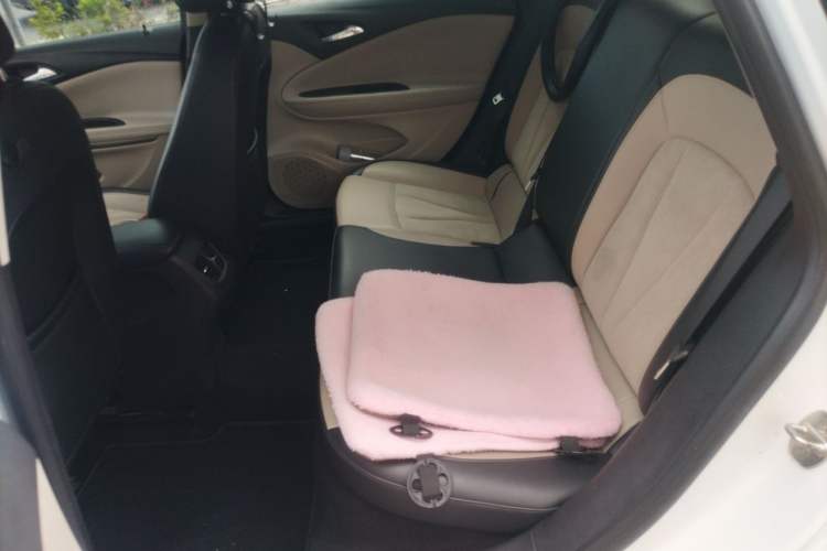 Used Buick Verano 2018 Sedan 15S Automatic Leading Model Left Rear Seat