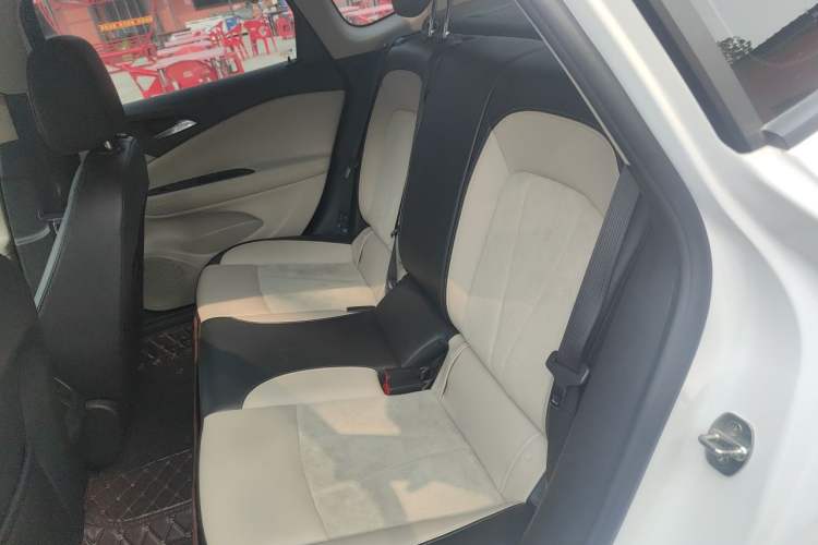 Used Buick Verano 2018 Sedan 15S Automatic Leading Model Left Rear Seat