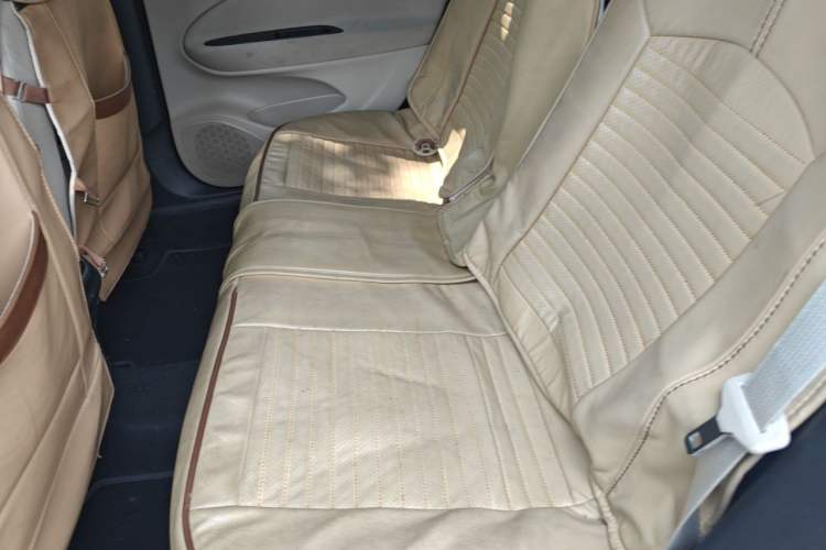 Used Buick Verano 2018 Sedan 15S Automatic Entry Model Left Rear Seat
