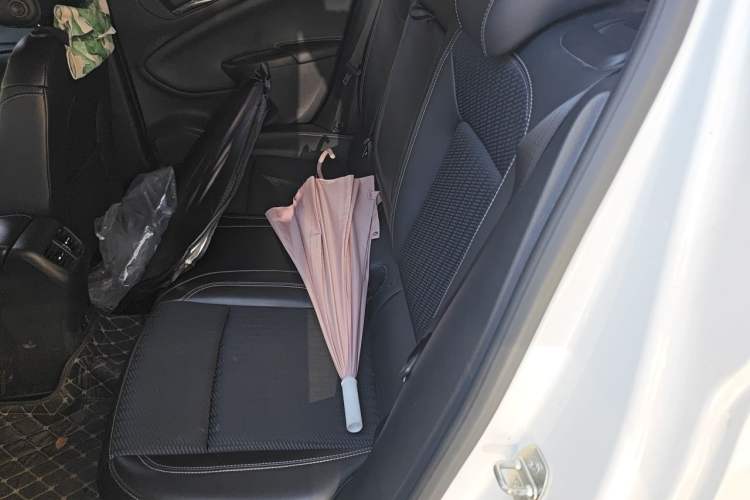 Used Buick Verano 2018 Hatchback 15S Automatic Leading Model Left Rear Seat