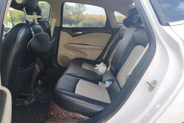 Used Buick Verano 2018 Sedan 15S Automatic Entry Model Left Rear Seat