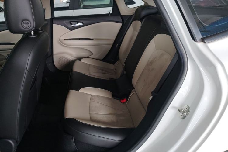 Used Buick Verano 2018 Sedan 15S Automatic Leading Model Left Rear Seat