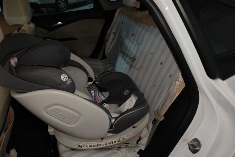Used Buick Verano 2018 Sedan 15S Automatic Entry Model Left Rear Seat