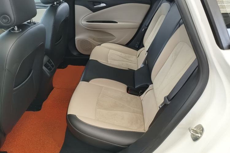 Used Buick Verano 2018 Sedan 15S Automatic Leading Model Left Rear Seat